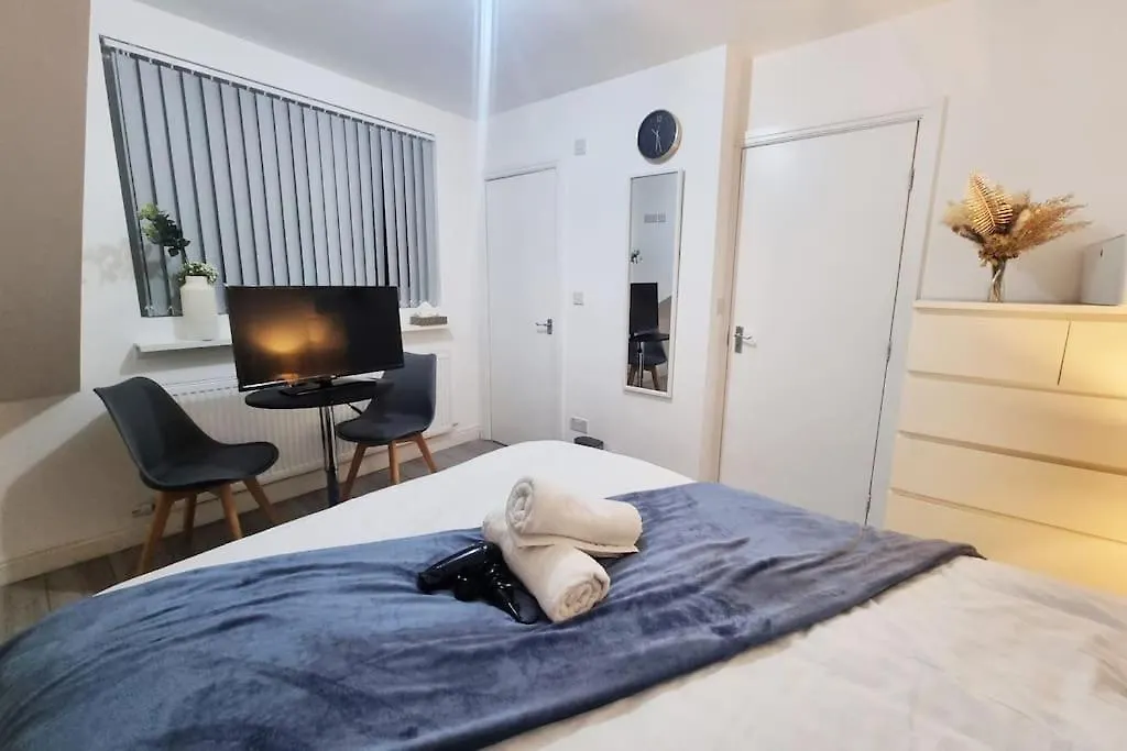 公寓 Cosy And Tranquil Home, Free Wifi, Parking 利兹